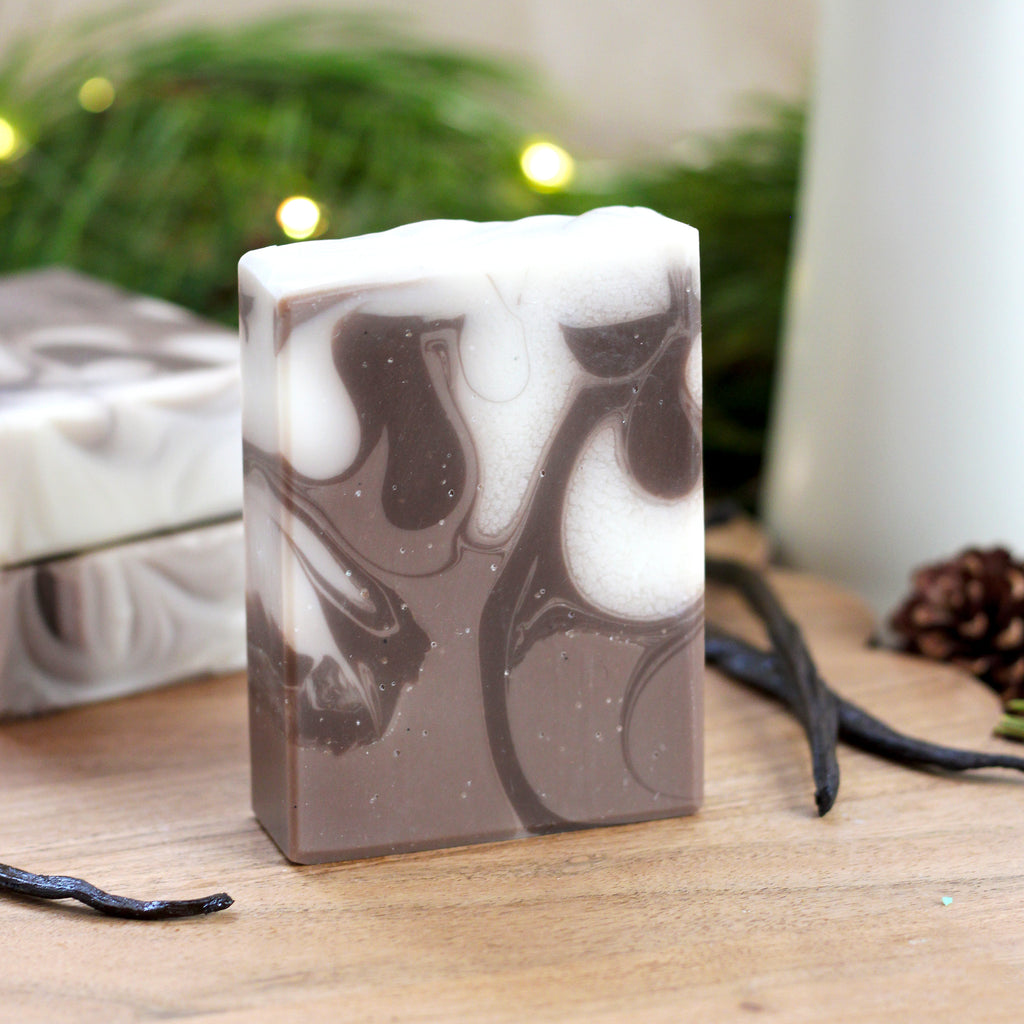 Missouri River Soap Vanilla Bean – handcrafted swirled soap in brown, dark brown, and white, speckled with vanilla beans, warm vanilla scent